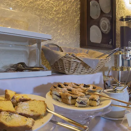 Hotel Belvedere Di San Leonino 4*