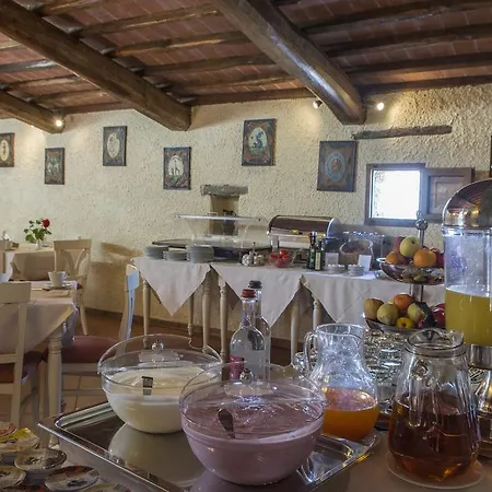 Otel Belvedere Di San Leonino