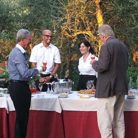 Belvedere Di San Leonino 4*